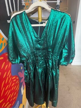 entro Shimmering Emerald Green Mini Dress
